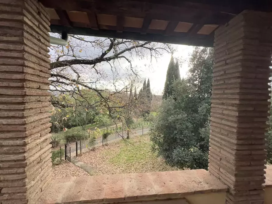 Immagine 12 di Casa colonica in vendita  a Riparbella