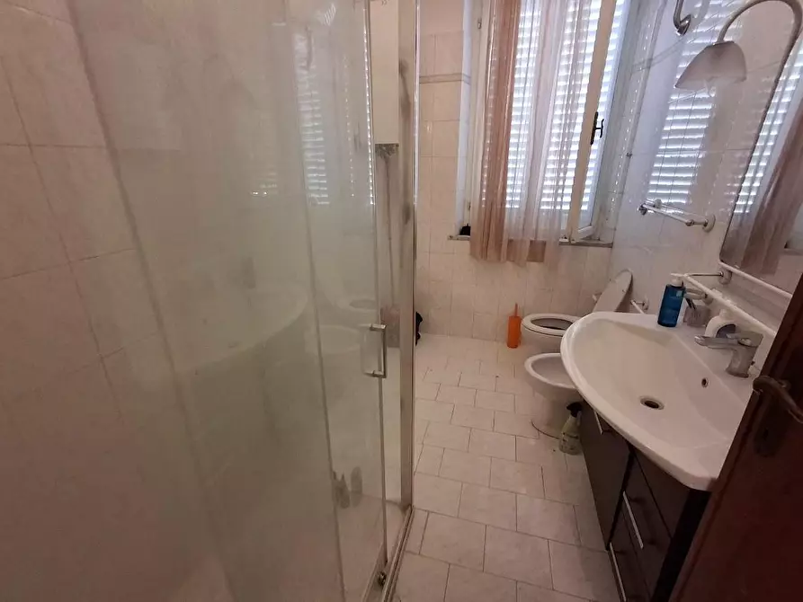 Immagine 5 di Appartamento in affitto  a Pisa