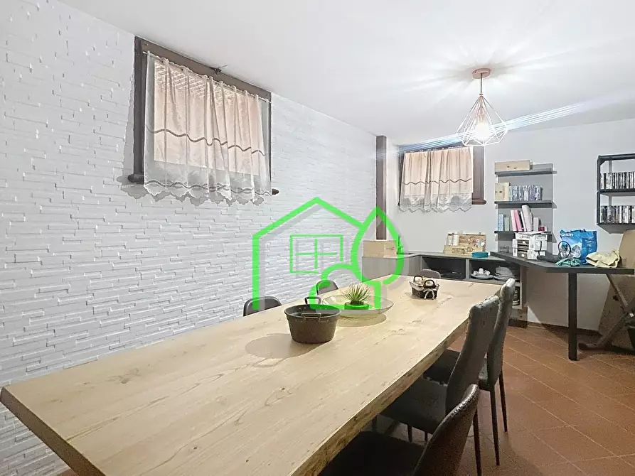 Immagine 8 di Villetta a schiera in vendita  a Viareggio