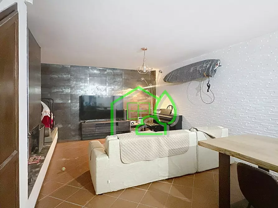 Immagine 14 di Villetta a schiera in vendita  a Viareggio