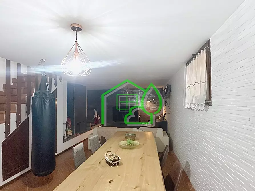 Immagine 13 di Villetta a schiera in vendita  a Viareggio