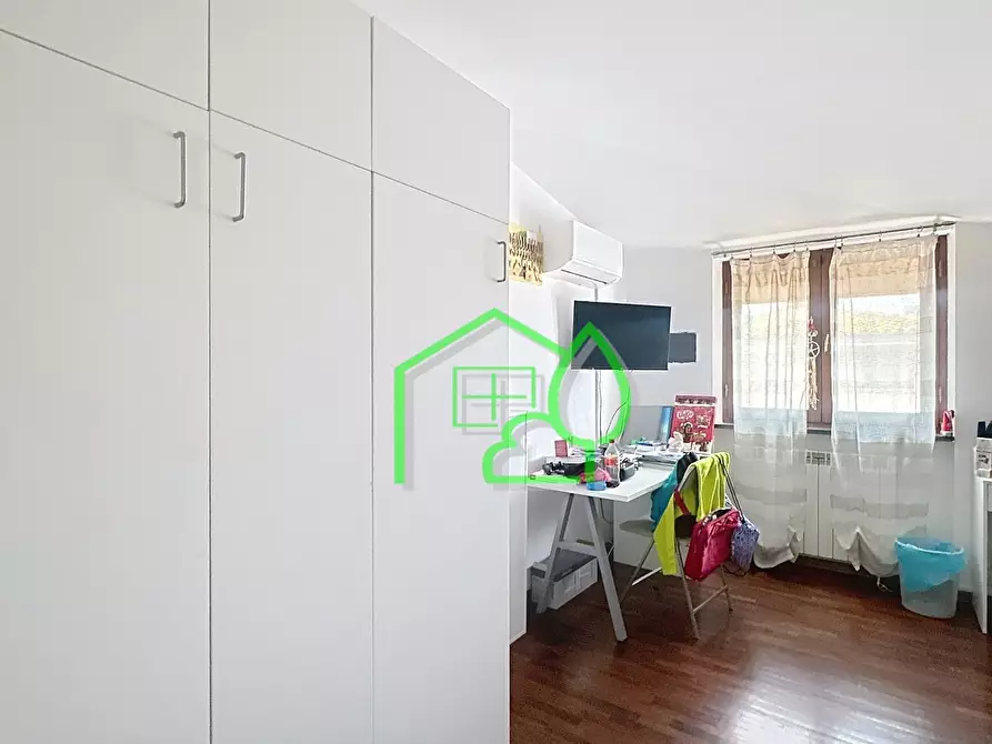 Immagine 21 di Villetta a schiera in vendita  a Viareggio