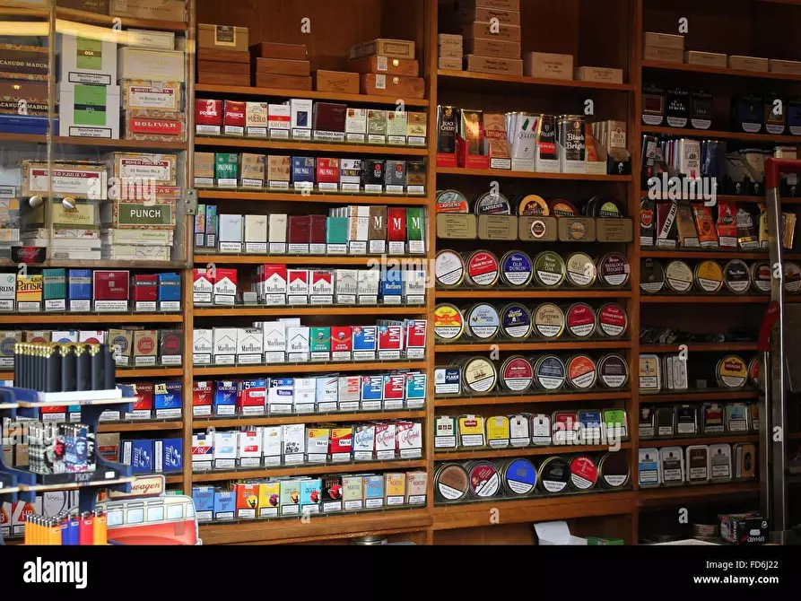 Immagine 1 di Attività commerciale in vendita  a Livorno