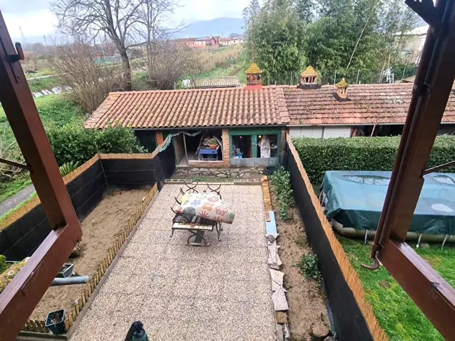 Immagine 39 di Terratetto in vendita  a Porcari