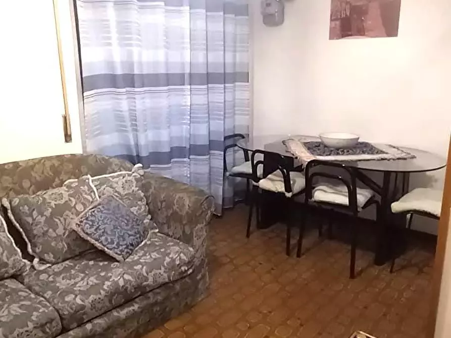 Immagine 15 di Appartamento in vendita  a Carrara