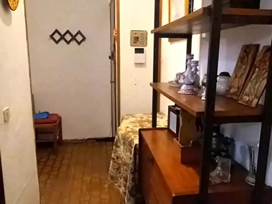 Immagine 21 di Appartamento in vendita  a Carrara