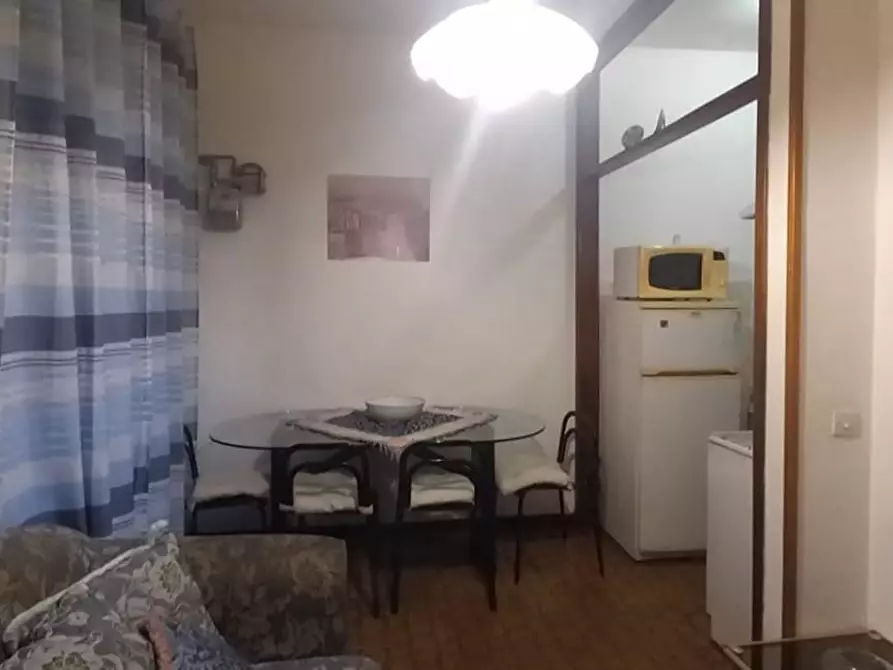 Immagine 6 di Appartamento in vendita  a Carrara