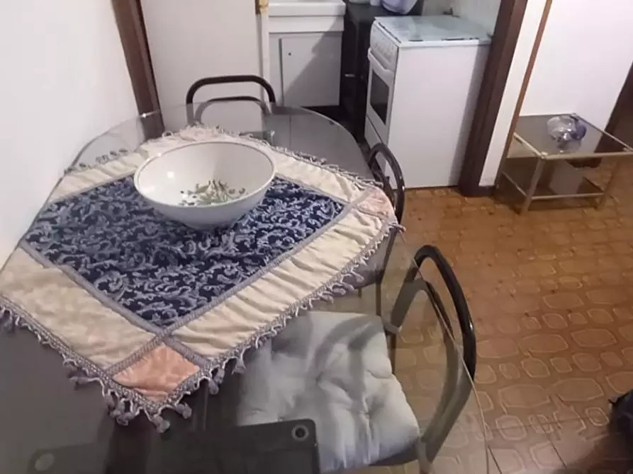 Immagine 7 di Appartamento in vendita  a Carrara