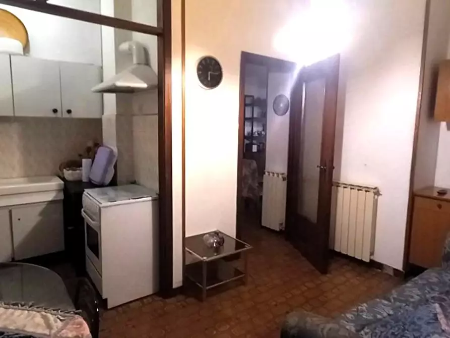 Immagine 14 di Appartamento in vendita  a Carrara