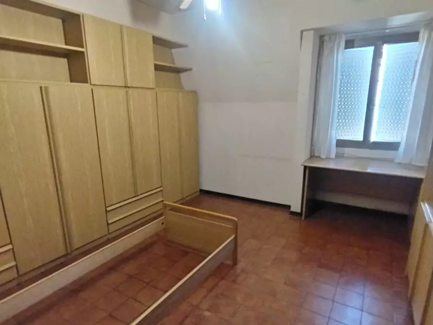 Immagine 16 di Appartamento in vendita  a Massa