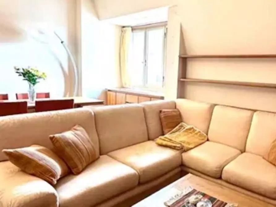 Immagine 4 di Appartamento in vendita  a Massa