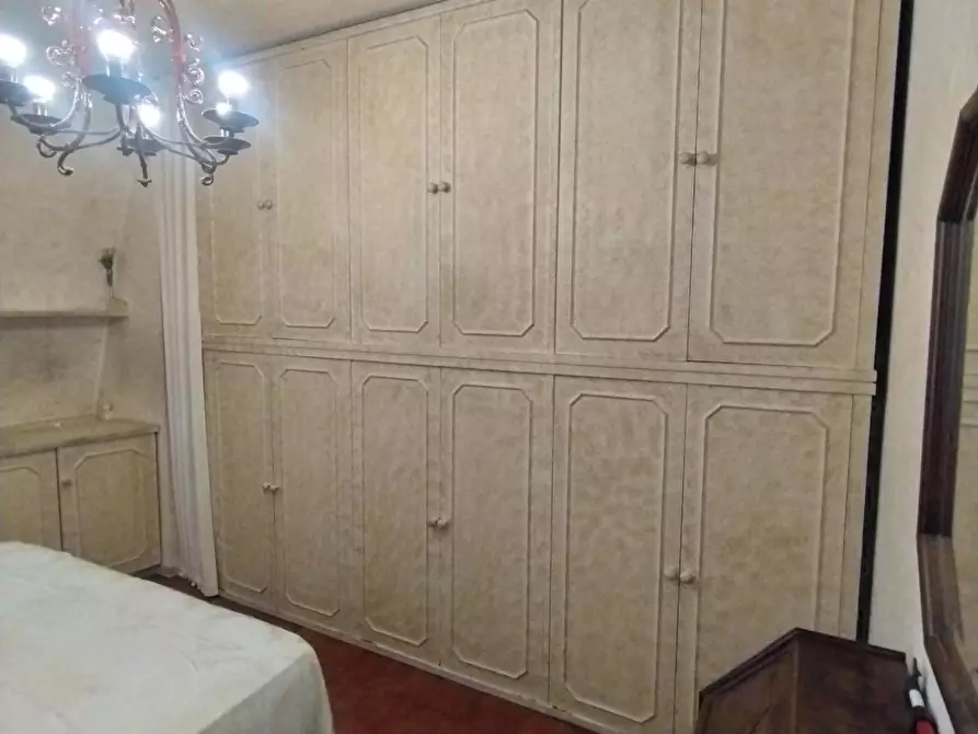 Immagine 12 di Appartamento in vendita  a Massa