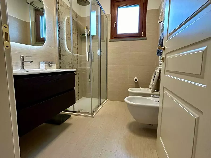 Immagine 14 di Appartamento in vendita  a Empoli