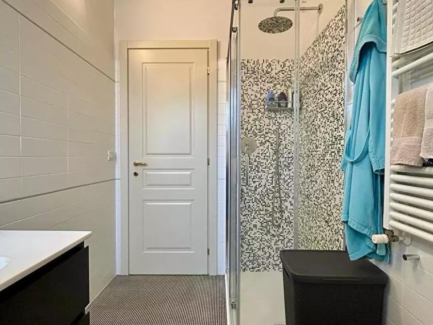 Immagine 13 di Appartamento in vendita  a Empoli