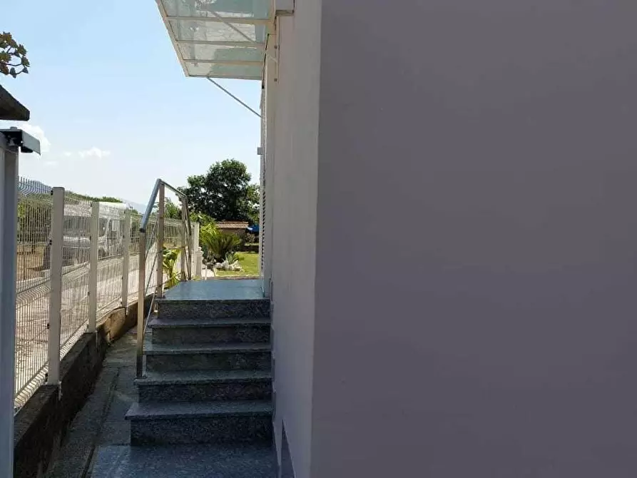 Immagine 14 di Mansarda in vendita  a Sarzana