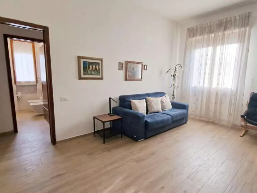 Immagine 18 di Appartamento in vendita  a Viareggio