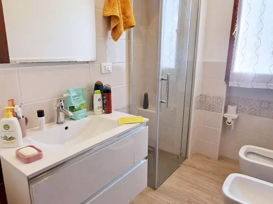 Immagine 23 di Appartamento in vendita  a Viareggio