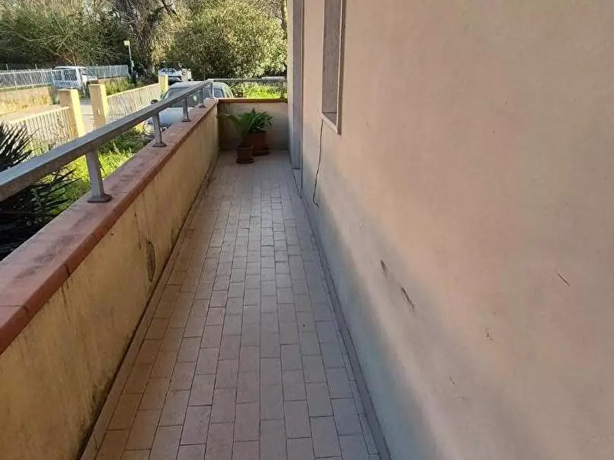 Immagine 15 di Appartamento in vendita  a Viareggio