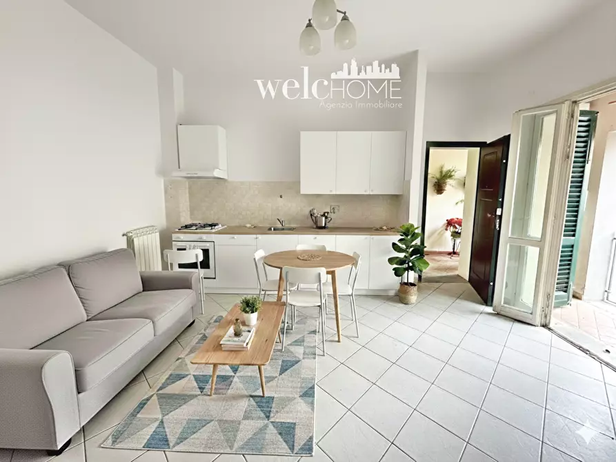 Immagine 1 di Appartamento in vendita  a Campi Bisenzio