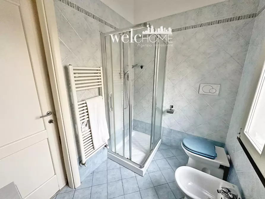 Immagine 17 di Appartamento in vendita  a Campi Bisenzio