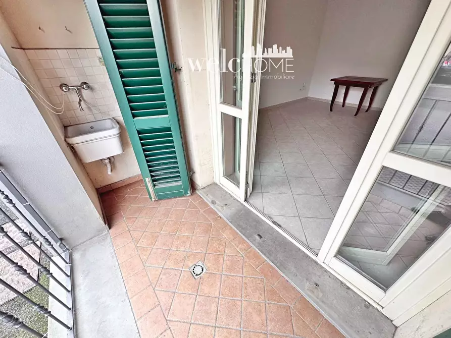 Immagine 35 di Appartamento in vendita  a Campi Bisenzio