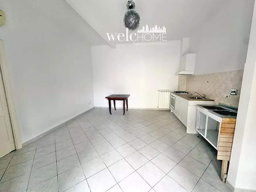 Immagine 22 di Appartamento in vendita  a Campi Bisenzio