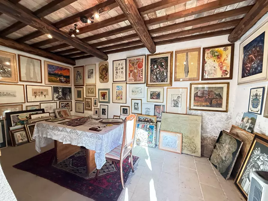 Immagine 28 di Rustico / casale in vendita  a Chianni