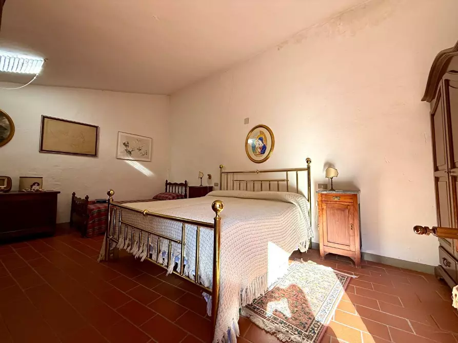 Immagine 22 di Rustico / casale in vendita  a Chianni