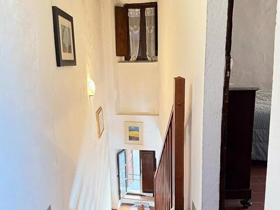 Immagine 16 di Rustico / casale in vendita  a Chianni