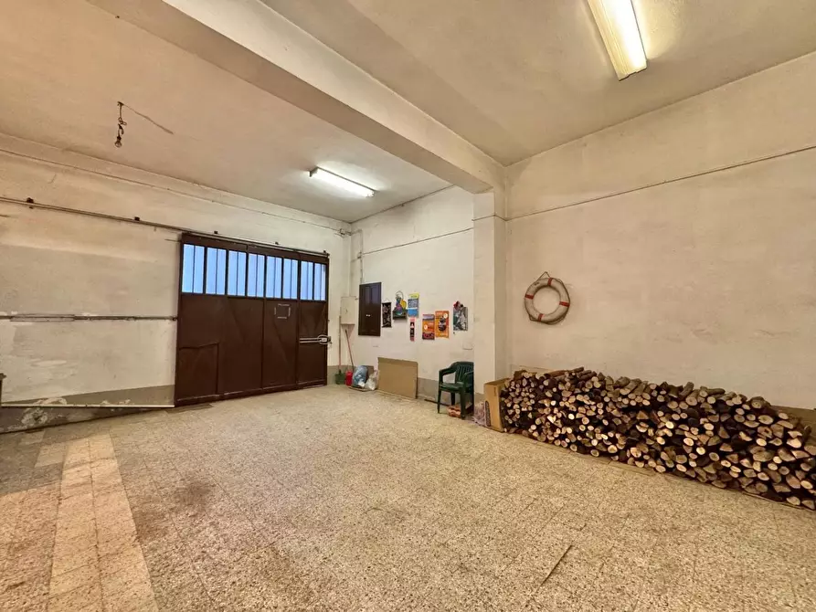 Immagine 43 di Appartamento in vendita  a Ponsacco