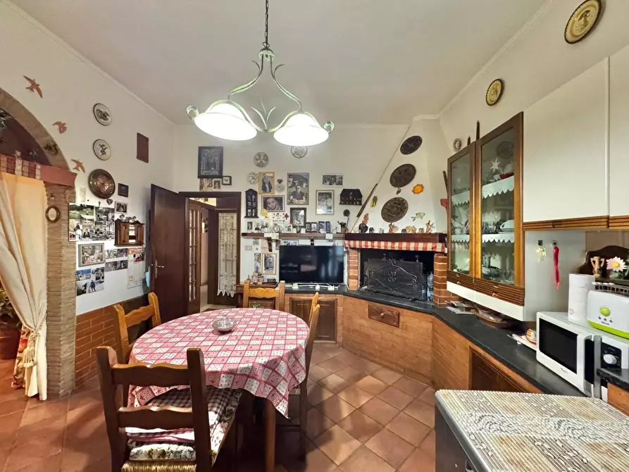 Immagine 13 di Appartamento in vendita  a Ponsacco