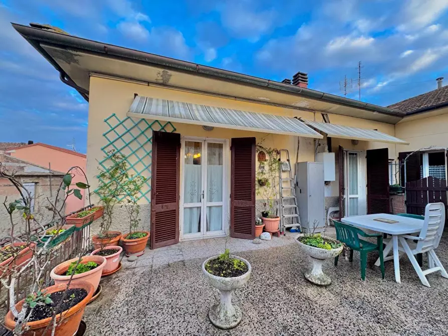 Immagine 1 di Appartamento in vendita  a Ponsacco