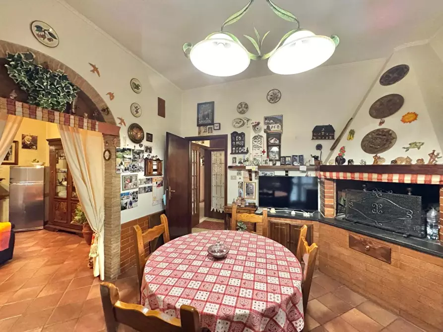 Immagine 14 di Appartamento in vendita  a Ponsacco