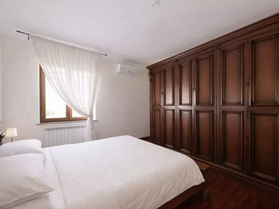 Immagine 13 di Terratetto in vendita  a Pisa