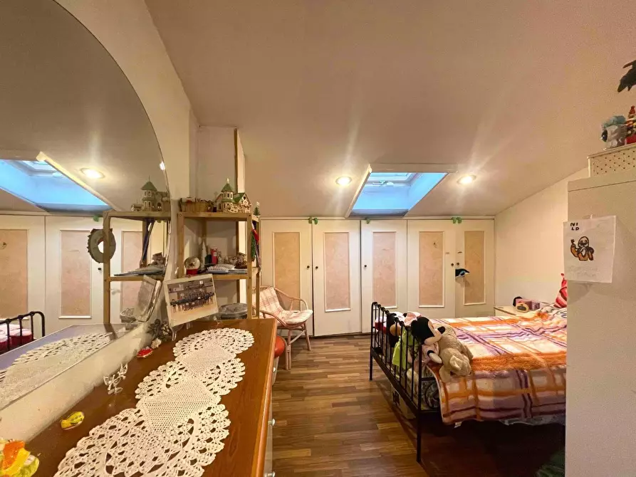 Immagine 18 di Mansarda in vendita  a Riccò Del Golfo Di Spezia