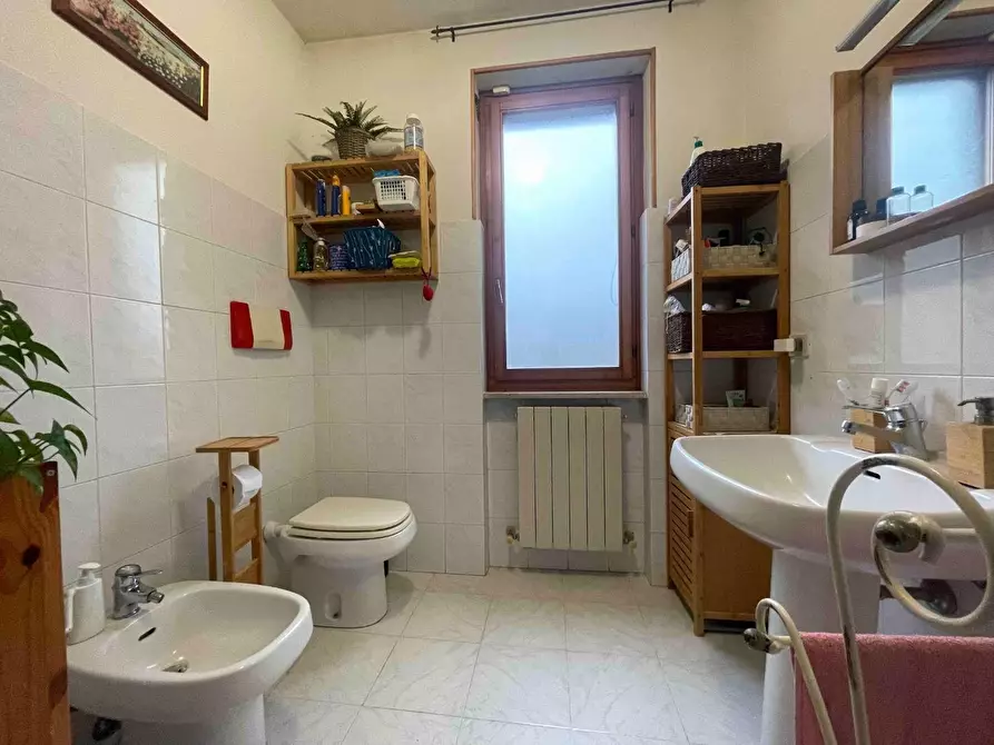 Immagine 10 di Mansarda in vendita  a Riccò Del Golfo Di Spezia