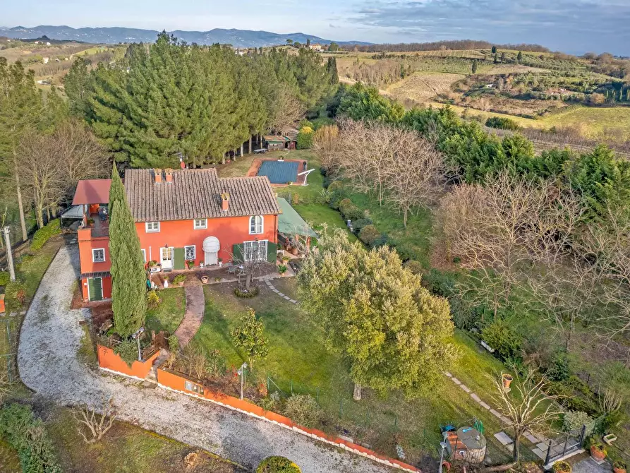 Immagine 14 di Villa in vendita  a Fucecchio