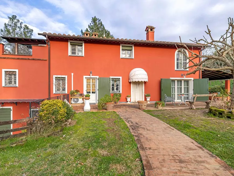 Immagine 22 di Villa in vendita  a Fucecchio