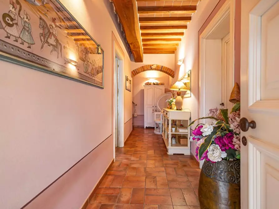 Immagine 25 di Villa in vendita  a Fucecchio