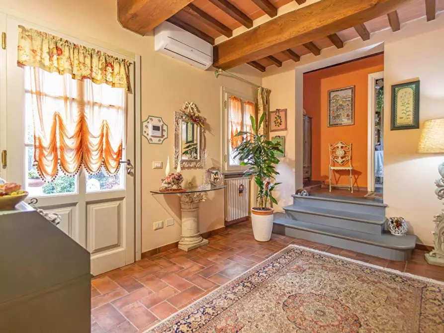 Immagine 28 di Villa in vendita  a Fucecchio