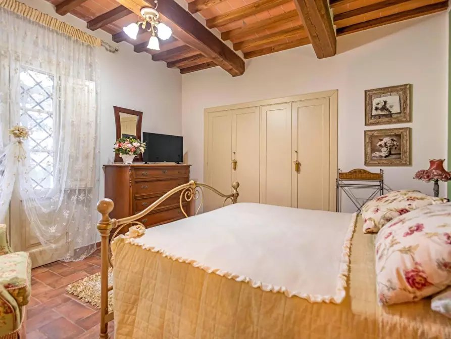 Immagine 33 di Villa in vendita  a Fucecchio