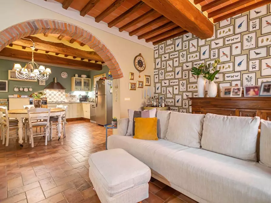 Immagine 47 di Villa in vendita  a Fucecchio