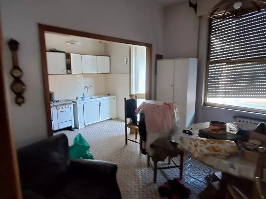 Immagine 23 di Appartamento in vendita  a Cascina