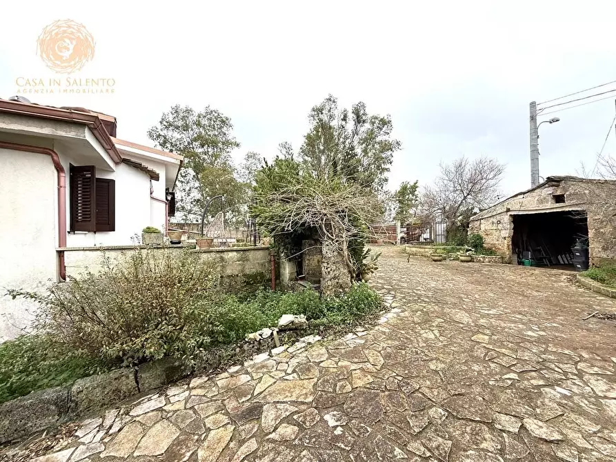 Immagine 23 di Villa in vendita  a Specchia