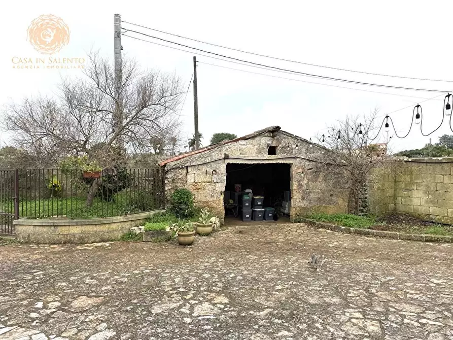 Immagine 21 di Villa in vendita  a Specchia