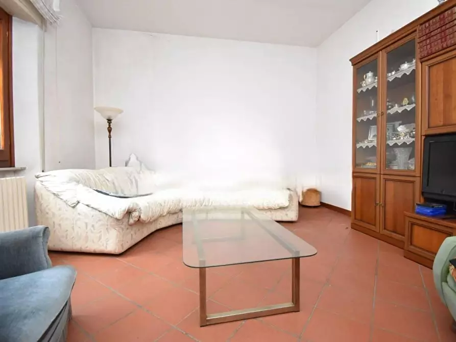Immagine 15 di Villa in vendita  a Pietrasanta