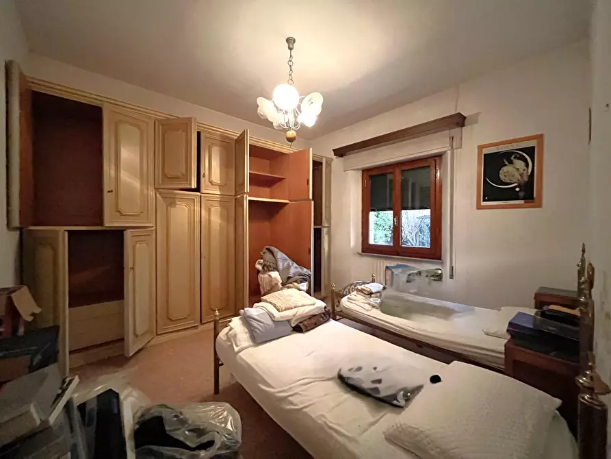 Immagine 6 di Villa in vendita  a Pietrasanta