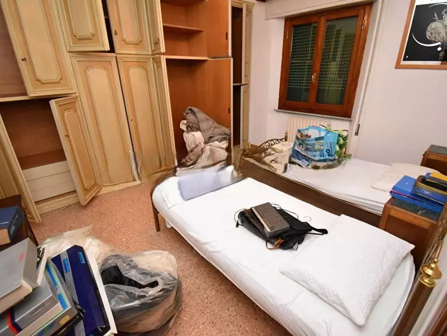 Immagine 19 di Villa in vendita  a Pietrasanta