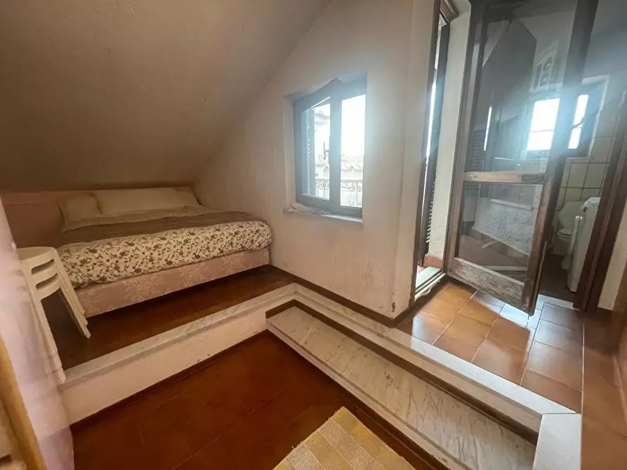 Immagine 18 di Appartamento in vendita  a Carrara