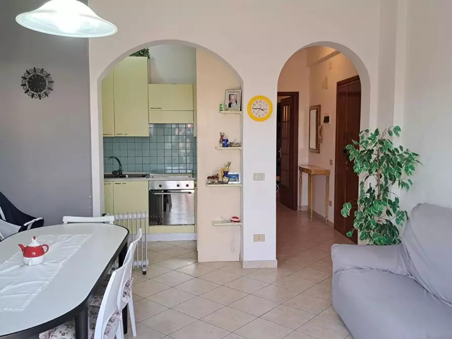 Immagine 4 di Appartamento in vendita  a Rosignano Marittimo